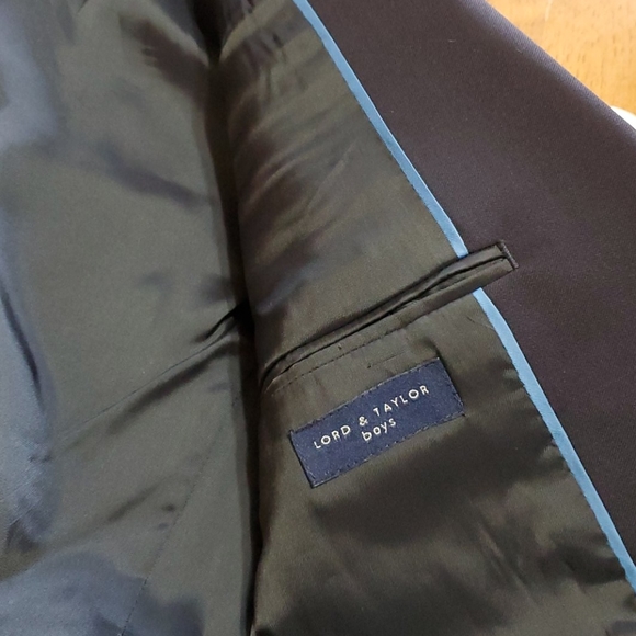 Boy's Lord and Taylor Suit Jacket - Picture 5 of 5
